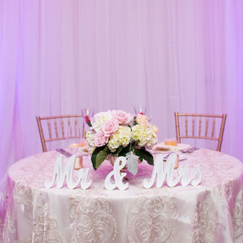 wedding sweetheart table