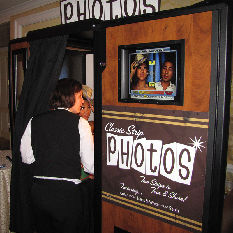 people going into a photobooth