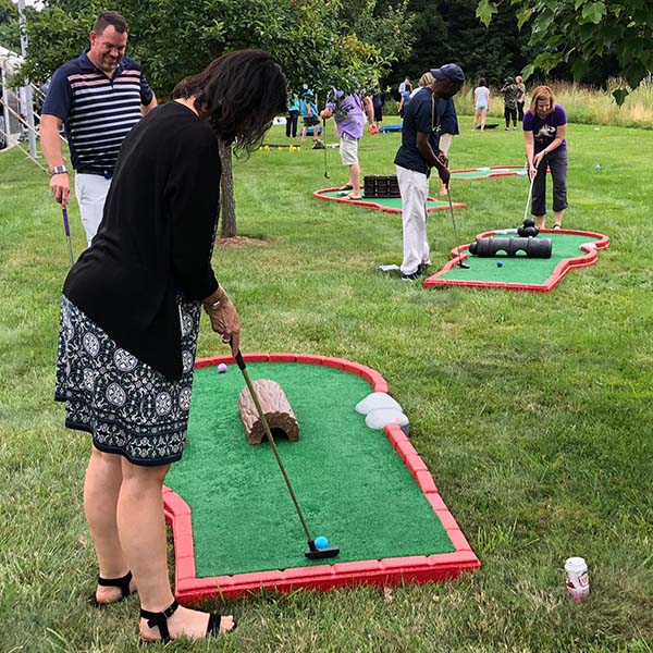 9 Hole Portable Putt Putt